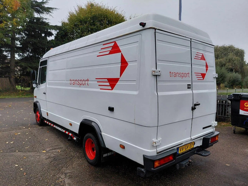 Mercedes-Benz 512 D - Μικρό βαν: φωτογραφία 4 Mercedes-Benz 512 D - Μικρό βαν: φωτογραφία 4