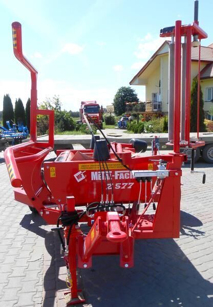 METAL-FACH Owijarka do bel Z577/ Samozaładowcza - Μηχάνημα περιτύλιξης: φωτογραφία 1 METAL-FACH Owijarka do bel Z577/ Samozaładowcza - Μηχάνημα περιτύλιξης: φωτογραφία 1