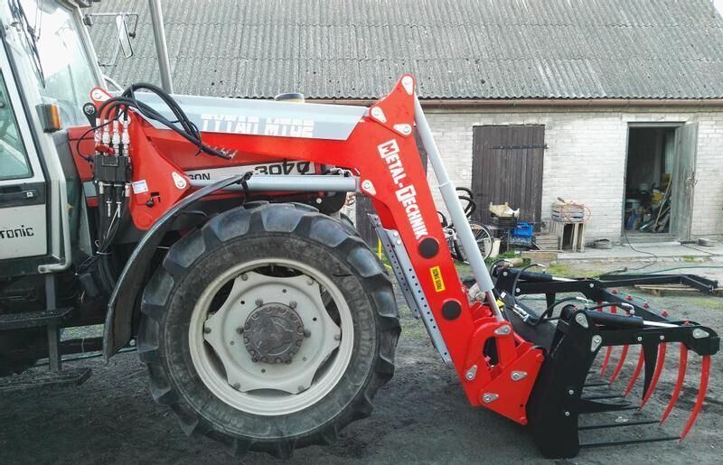 Metal-Technik MASSEY FERGUSON MT-03 - Φορτωτησ για τρακτερ για Τρακτέρ: φωτογραφία 1 Metal-Technik MASSEY FERGUSON MT-03 - Φορτωτησ για τρακτερ για Τρακτέρ: φωτογραφία 1