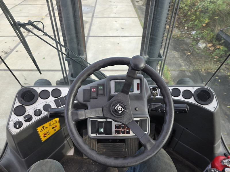 Πετρελαιοκίνητο περονοφόρο Kalmar DCE 55-6HM diesel heftruck kalmar forklift diesel 5.5 ton: φωτογραφία 6 Πετρελαιοκίνητο περονοφόρο Kalmar DCE 55-6HM diesel heftruck kalmar forklift diesel 5.5 ton: φωτογραφία 6