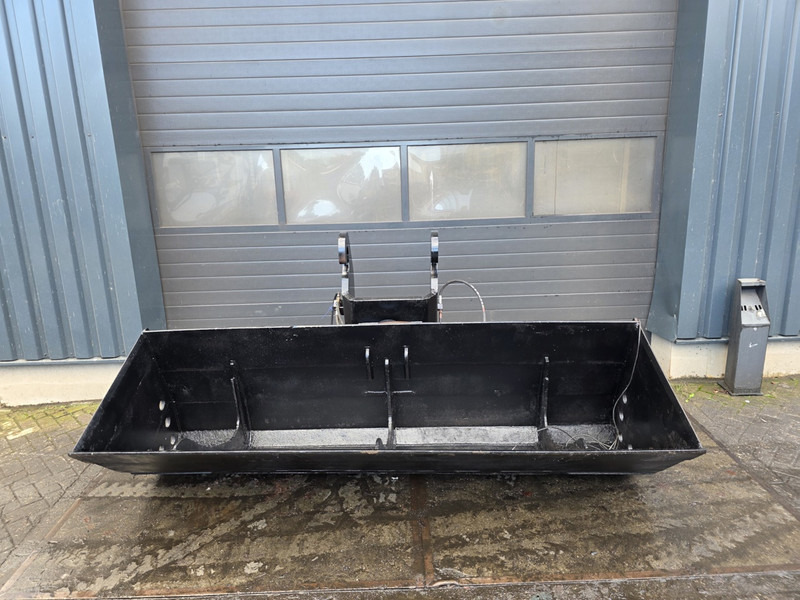 Verachtert cw55s kantelbak cw55 tilting bucket - Κουβάς για Κατασκευή μηχανήματα: φωτογραφία 1 Verachtert cw55s kantelbak cw55 tilting bucket - Κουβάς για Κατασκευή μηχανήματα: φωτογραφία 1