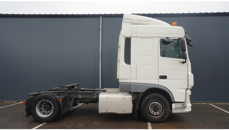 DAF XF 440 SPACECAB EURO 6 - Τράκτορας: φωτογραφία 2 DAF XF 440 SPACECAB EURO 6 - Τράκτορας: φωτογραφία 2