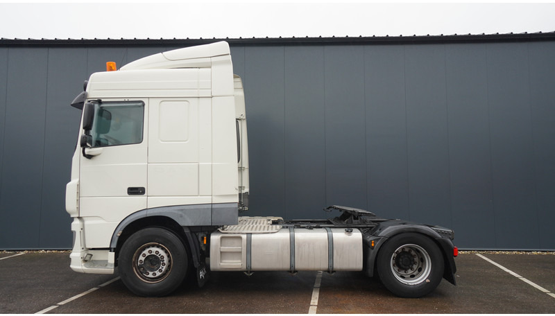 DAF XF 440 SPACECAB EURO 6 - Τράκτορας: φωτογραφία 1 DAF XF 440 SPACECAB EURO 6 - Τράκτορας: φωτογραφία 1