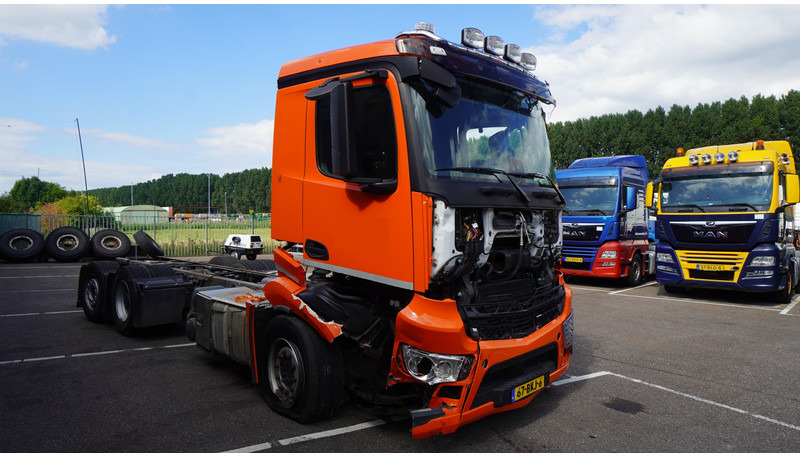 Mercedes-Benz ANTOS 2843 6x2 DAMAGED VEHICLE - Φορτηγό σασί: φωτογραφία 3 Mercedes-Benz ANTOS 2843 6x2 DAMAGED VEHICLE - Φορτηγό σασί: φωτογραφία 3