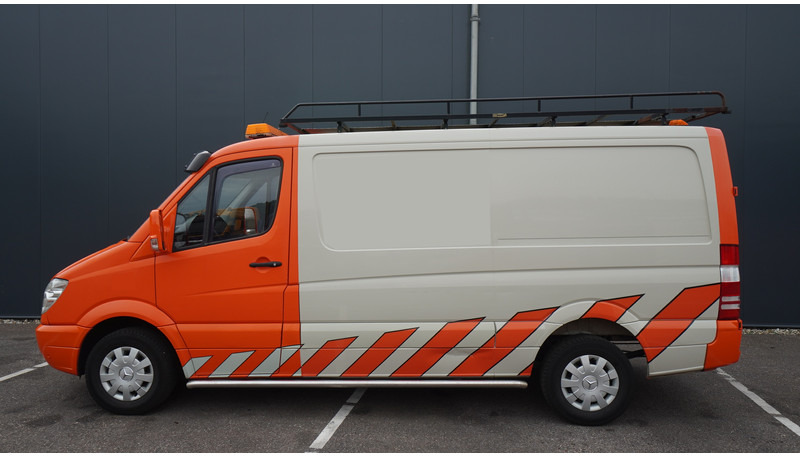 Mercedes-Benz Sprinter 309 CLOSED BOX - Επαγγελματικό αυτοκίνητο κόφα: φωτογραφία 1 Mercedes-Benz Sprinter 309 CLOSED BOX - Επαγγελματικό αυτοκίνητο κόφα: φωτογραφία 1