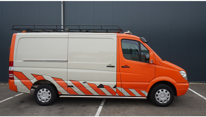 Mercedes-Benz Sprinter 309 CLOSED BOX - Επαγγελματικό αυτοκίνητο κόφα: φωτογραφία 2 Mercedes-Benz Sprinter 309 CLOSED BOX - Επαγγελματικό αυτοκίνητο κόφα: φωτογραφία 2