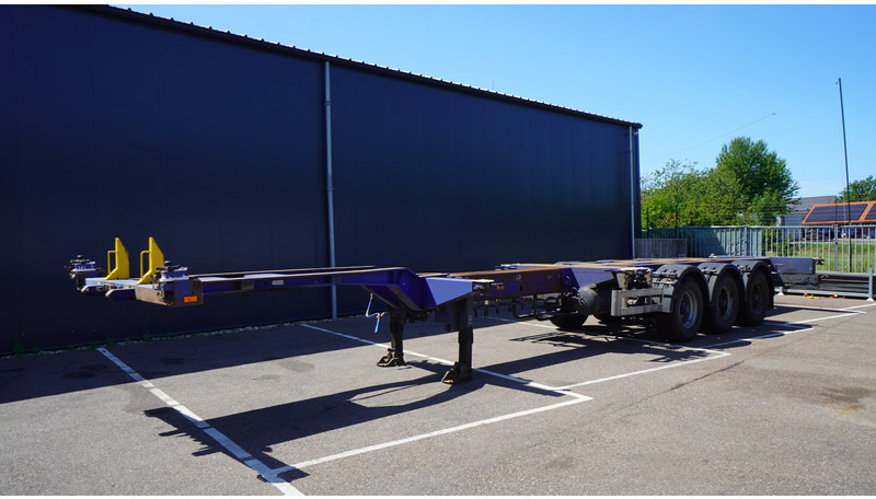 Pacton 3 AXLE MULTI CONTAINER TRANSPORT TRAILER EXTENDABLE 45 FT - Επικαθήμενο μεταφοράς εμπορευματοκιβωτίων/ Κινητό αμάξωμα: φωτογραφία 2 Pacton 3 AXLE MULTI CONTAINER TRANSPORT TRAILER EXTENDABLE 45 FT - Επικαθήμενο μεταφοράς εμπορευματοκιβωτίων/ Κινητό αμάξωμα: φωτογραφία 2