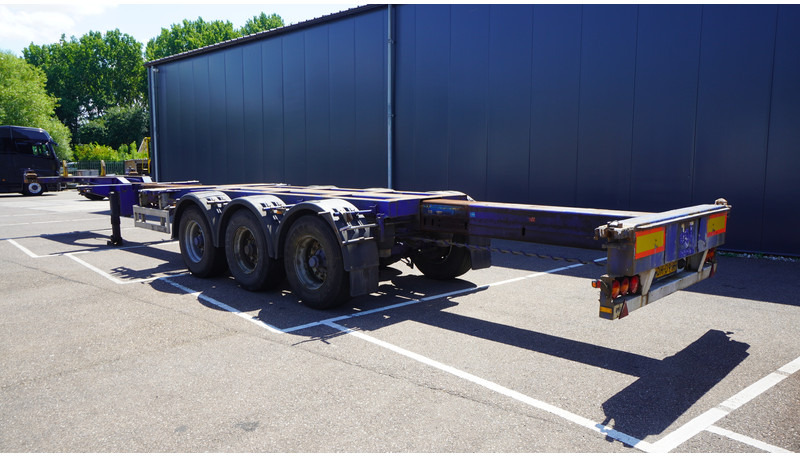 Pacton 3 AXLE MULTI CONTAINER TRANSPORT TRAILER EXTENDABLE 45 FT - Επικαθήμενο μεταφοράς εμπορευματοκιβωτίων/ Κινητό αμάξωμα: φωτογραφία 4 Pacton 3 AXLE MULTI CONTAINER TRANSPORT TRAILER EXTENDABLE 45 FT - Επικαθήμενο μεταφοράς εμπορευματοκιβωτίων/ Κινητό αμάξωμα: φωτογραφία 4