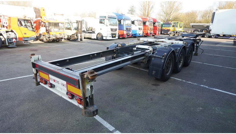 Renders 3 AXLE EXTENDABLE CONTAINER TRANSPORT TRAILER - Επικαθήμενο μεταφοράς εμπορευματοκιβωτίων/ Κινητό αμάξωμα: φωτογραφία 5 Renders 3 AXLE EXTENDABLE CONTAINER TRANSPORT TRAILER - Επικαθήμενο μεταφοράς εμπορευματοκιβωτίων/ Κινητό αμάξωμα: φωτογραφία 5