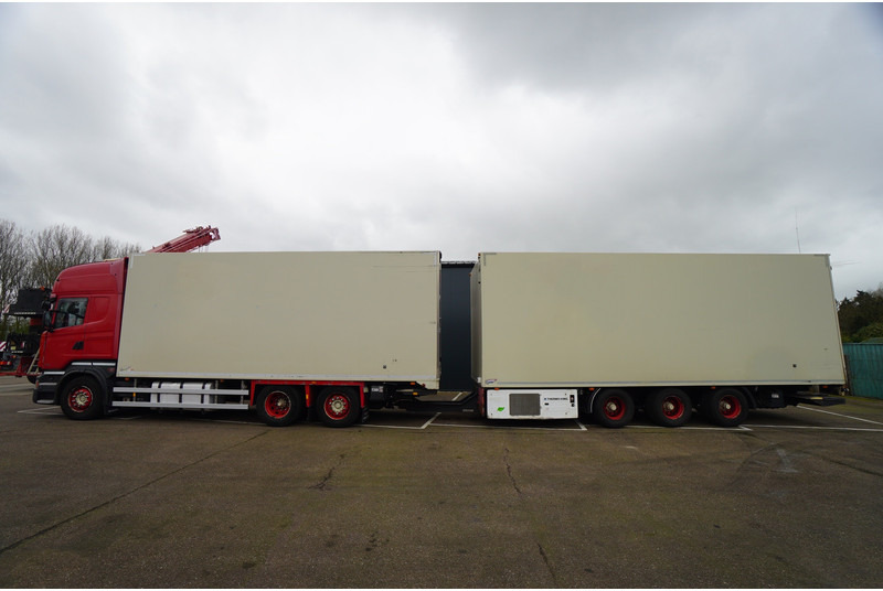 Scania R 580 V8 6X2 FRIGO RETARDER IN COMBI WITH BURG TRAILER - Φορτηγό ψυγείο: φωτογραφία 1 Scania R 580 V8 6X2 FRIGO RETARDER IN COMBI WITH BURG TRAILER - Φορτηγό ψυγείο: φωτογραφία 1