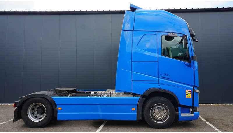 Volvo FH 460 LNG GLOBETROTTER TRUCK WITH 839.000KM - Τράκτορας: φωτογραφία 2 Volvo FH 460 LNG GLOBETROTTER TRUCK WITH 839.000KM - Τράκτορας: φωτογραφία 2
