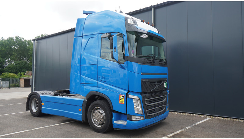 Volvo FH 460 LNG GLOBETROTTER TRUCK WITH 839.000KM - Τράκτορας: φωτογραφία 4 Volvo FH 460 LNG GLOBETROTTER TRUCK WITH 839.000KM - Τράκτορας: φωτογραφία 4