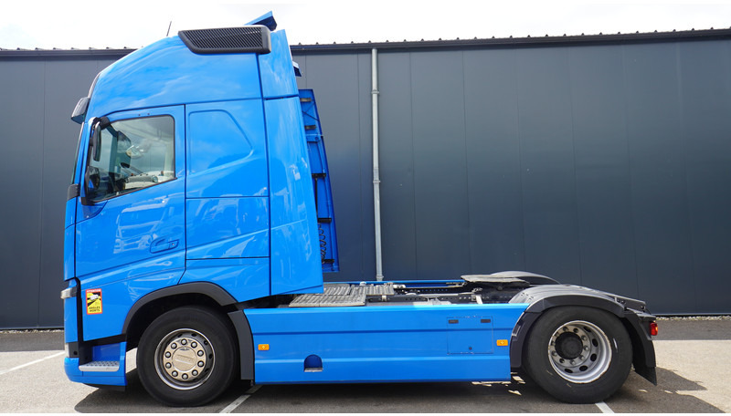 Volvo FH 460 LNG GLOBETROTTER TRUCK WITH 839.000KM - Τράκτορας: φωτογραφία 1 Volvo FH 460 LNG GLOBETROTTER TRUCK WITH 839.000KM - Τράκτορας: φωτογραφία 1