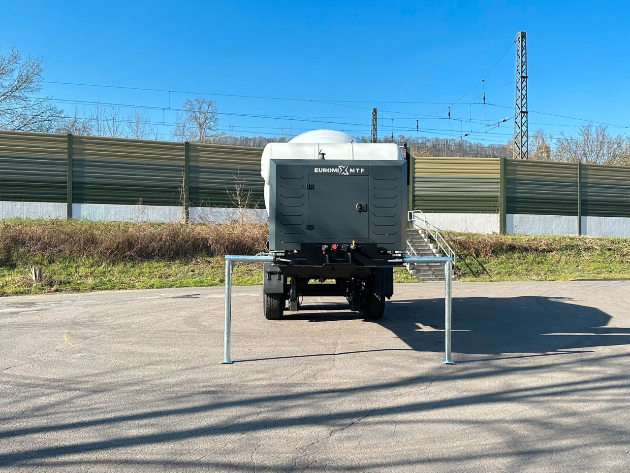 EUROMIX MTP - 10m³ Betonmischer-Auflieger - Μπετονιέρα φορτηγό: φωτογραφία 2 EUROMIX MTP - 10m³ Betonmischer-Auflieger - Μπετονιέρα φορτηγό: φωτογραφία 2