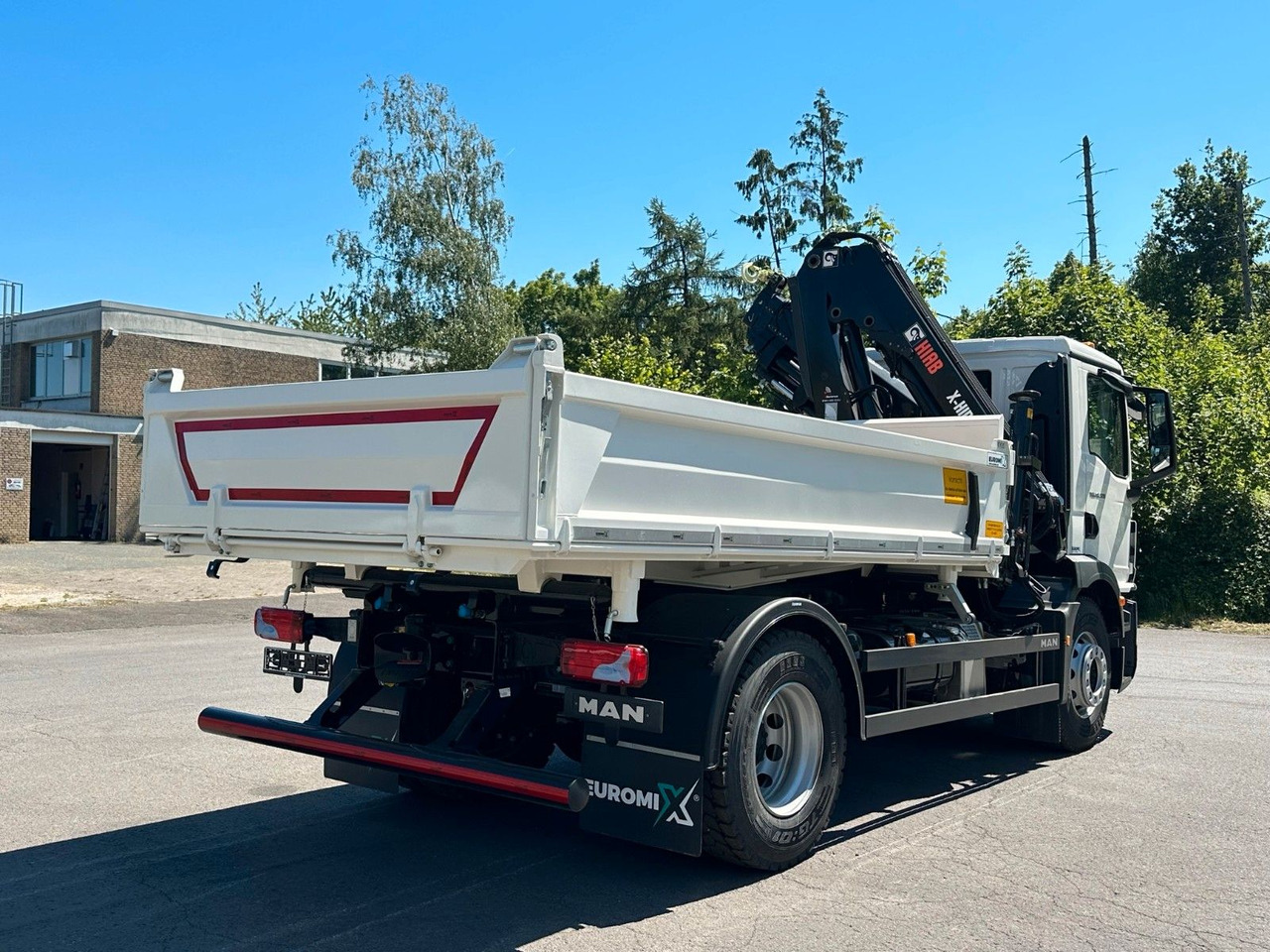 MAN TGM 18.320 4x2 Euro6e Hiab X-HiDuo 138DS-4 - Φορτηγό ανατρεπόμενο, Φορτηγό με γερανό: φωτογραφία 5 MAN TGM 18.320 4x2 Euro6e Hiab X-HiDuo 138DS-4 - Φορτηγό ανατρεπόμενο, Φορτηγό με γερανό: φωτογραφία 5
