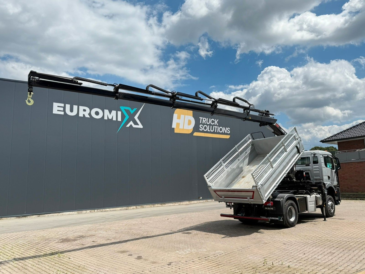 MAN TGS 18.400 TG3 4x4 Euro6e Hiab X-HiDuo 138DS-4 - Φορτηγό ανατρεπόμενο, Φορτηγό με γερανό: φωτογραφία 5 MAN TGS 18.400 TG3 4x4 Euro6e Hiab X-HiDuo 138DS-4 - Φορτηγό ανατρεπόμενο, Φορτηγό με γερανό: φωτογραφία 5