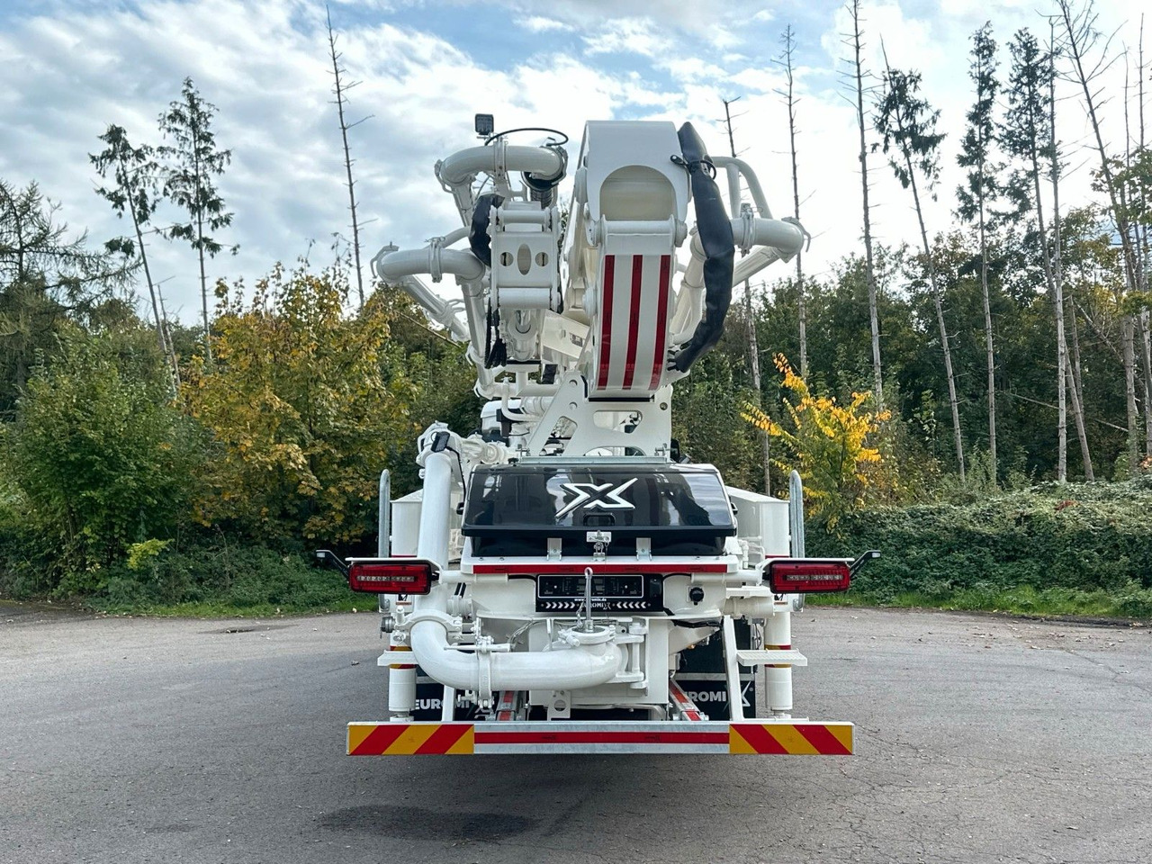 MAN TGS 26.510 6x4 SWAN TSP 38-5 160RZ ( 38m ) - Αντλία σκυροδέματος: φωτογραφία 5 MAN TGS 26.510 6x4 SWAN TSP 38-5 160RZ ( 38m ) - Αντλία σκυροδέματος: φωτογραφία 5