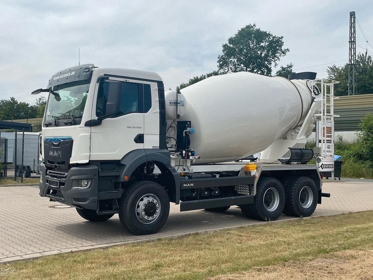 MAN TGS 33.440 6X4 / 6X6 /Euro6e EuromiX EM 8 - Μπετονιέρα φορτηγό: φωτογραφία 2 MAN TGS 33.440 6X4 / 6X6 /Euro6e EuromiX EM 8 - Μπετονιέρα φορτηγό: φωτογραφία 2