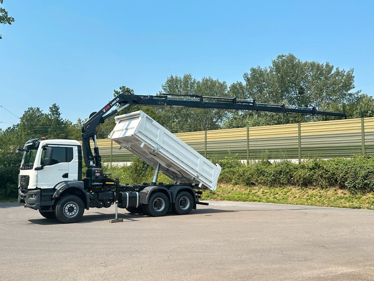 MAN TGS 33.440 6x4 /3-Seiten- Kipper / HIAB 228-6 - Φορτηγό ανατρεπόμενο, Φορτηγό με γερανό: φωτογραφία 3 MAN TGS 33.440 6x4 /3-Seiten- Kipper / HIAB 228-6 - Φορτηγό ανατρεπόμενο, Φορτηγό με γερανό: φωτογραφία 3