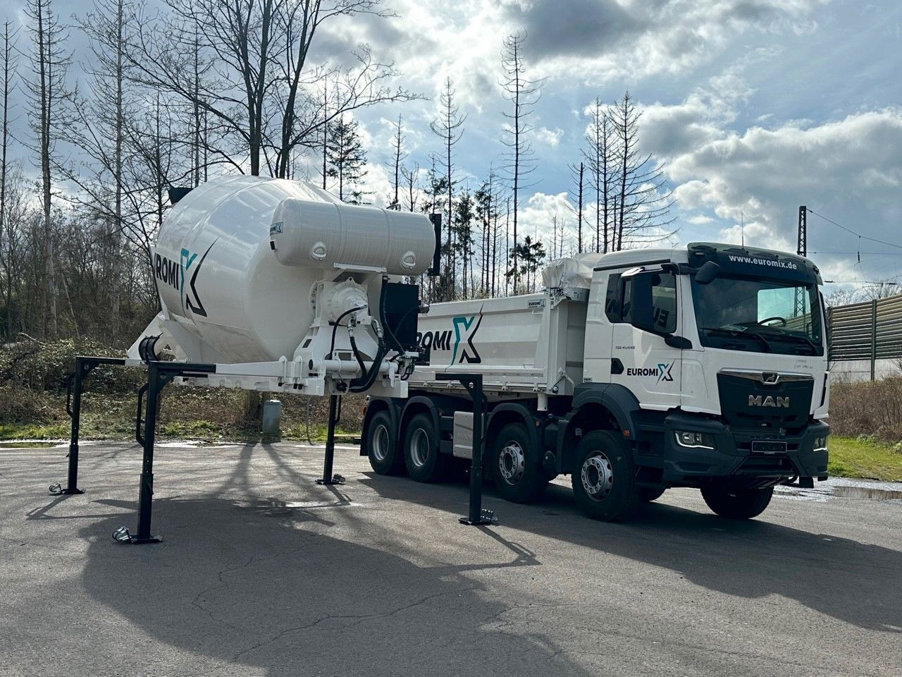 MAN TGS 41.440 8x4 WECHSELSYSTEM KIPPER+MISCHER - Φορτηγό ανατρεπόμενο: φωτογραφία 1 MAN TGS 41.440 8x4 WECHSELSYSTEM KIPPER+MISCHER - Φορτηγό ανατρεπόμενο: φωτογραφία 1