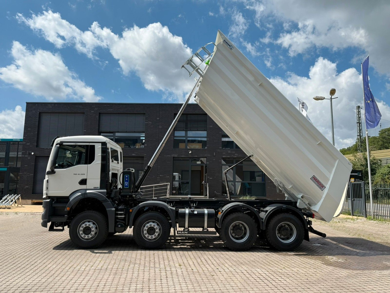 Φορτηγό ανατρεπόμενο MAN TGS 41.520 BB 8X4 Euromix MuldenKipper  Retarder: φωτογραφία 14