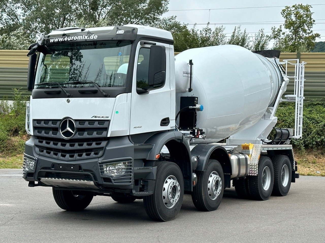 Mercedes-Benz AROCS 5 4142 B 8X4 Euro 3 EuromixMTP EM 10 - Μπετονιέρα φορτηγό: φωτογραφία 2 Mercedes-Benz AROCS 5 4142 B 8X4 Euro 3 EuromixMTP EM 10 - Μπετονιέρα φορτηγό: φωτογραφία 2