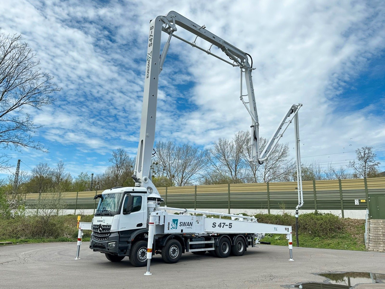 Mercedes-Benz Arocs 5 4542 8x4 SWAN TSP 47-5 160RZ ( 47m ) - Αντλία σκυροδέματος: φωτογραφία 2 Mercedes-Benz Arocs 5 4542 8x4 SWAN TSP 47-5 160RZ ( 47m ) - Αντλία σκυροδέματος: φωτογραφία 2