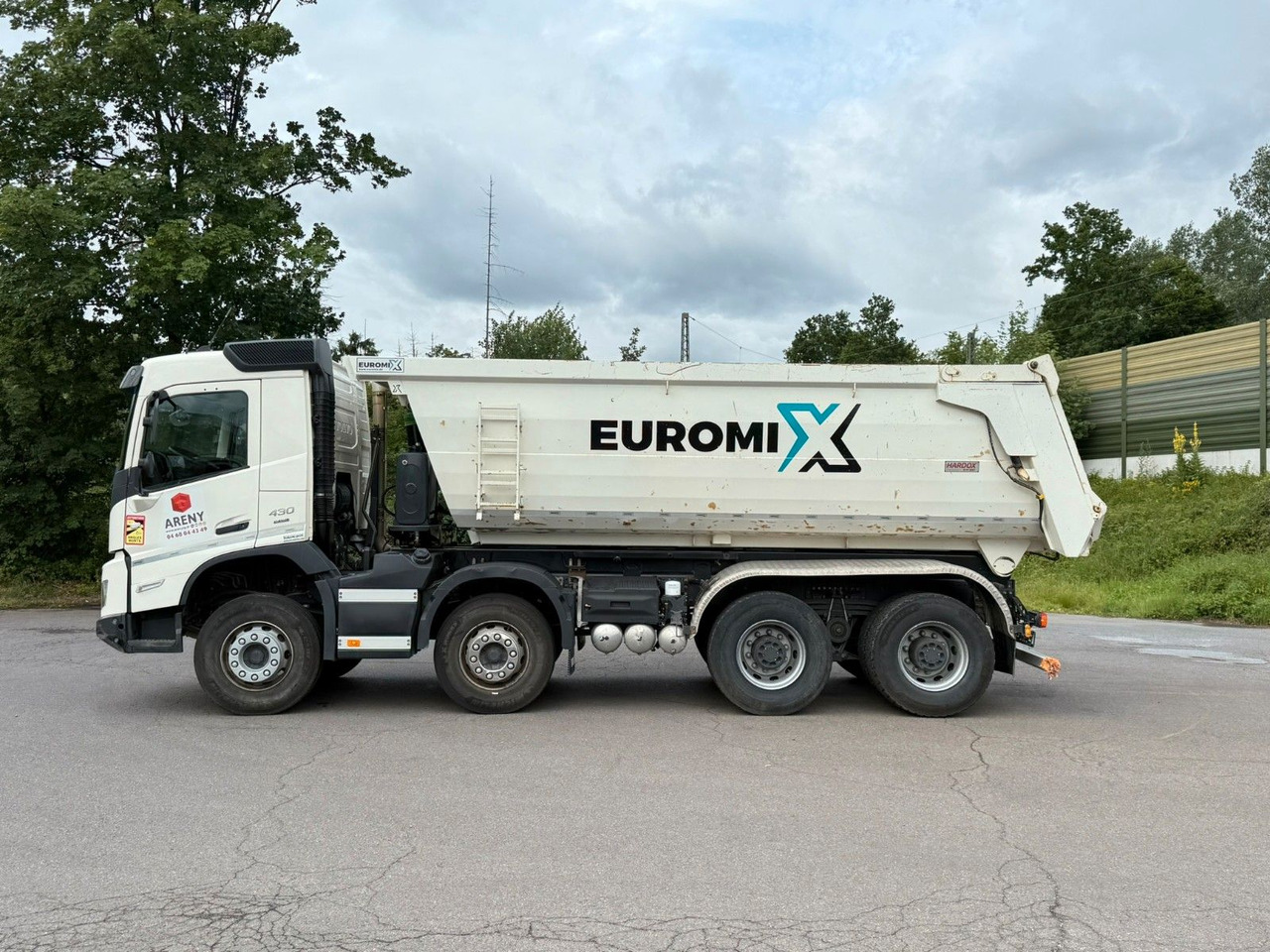 Volvo FMX 430 8X4 EuromixMTP 16m³ Hydraulische Klappe - Φορτηγό ανατρεπόμενο: φωτογραφία 5 Volvo FMX 430 8X4 EuromixMTP 16m³ Hydraulische Klappe - Φορτηγό ανατρεπόμενο: φωτογραφία 5