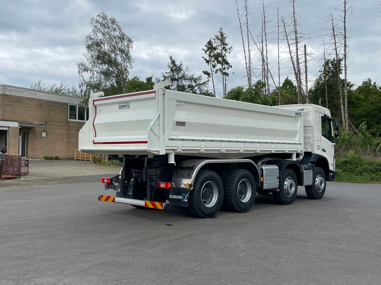 Volvo FMX 500 8X4 Retarder EuromixMTP Kipper - Φορτηγό ανατρεπόμενο: φωτογραφία 4 Volvo FMX 500 8X4 Retarder EuromixMTP Kipper - Φορτηγό ανατρεπόμενο: φωτογραφία 4