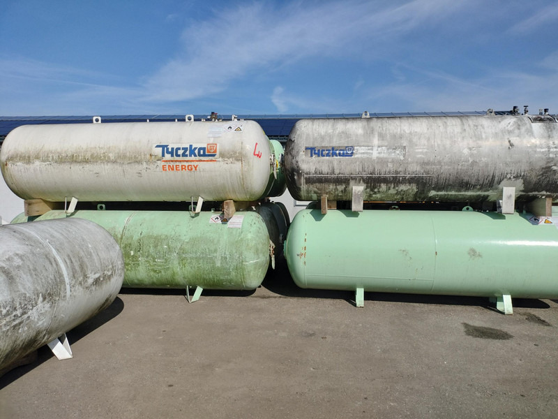 De Visser used 2700L & 4850L gastanks - Gas, Gaz, LPG, GPL, Propane, Butane tanks aboveground Used tanks - Ρεζερβουάρ καυσίμου: φωτογραφία 1 De Visser used 2700L & 4850L gastanks - Gas, Gaz, LPG, GPL, Propane, Butane tanks aboveground Used tanks - Ρεζερβουάρ καυσίμου: φωτογραφία 1