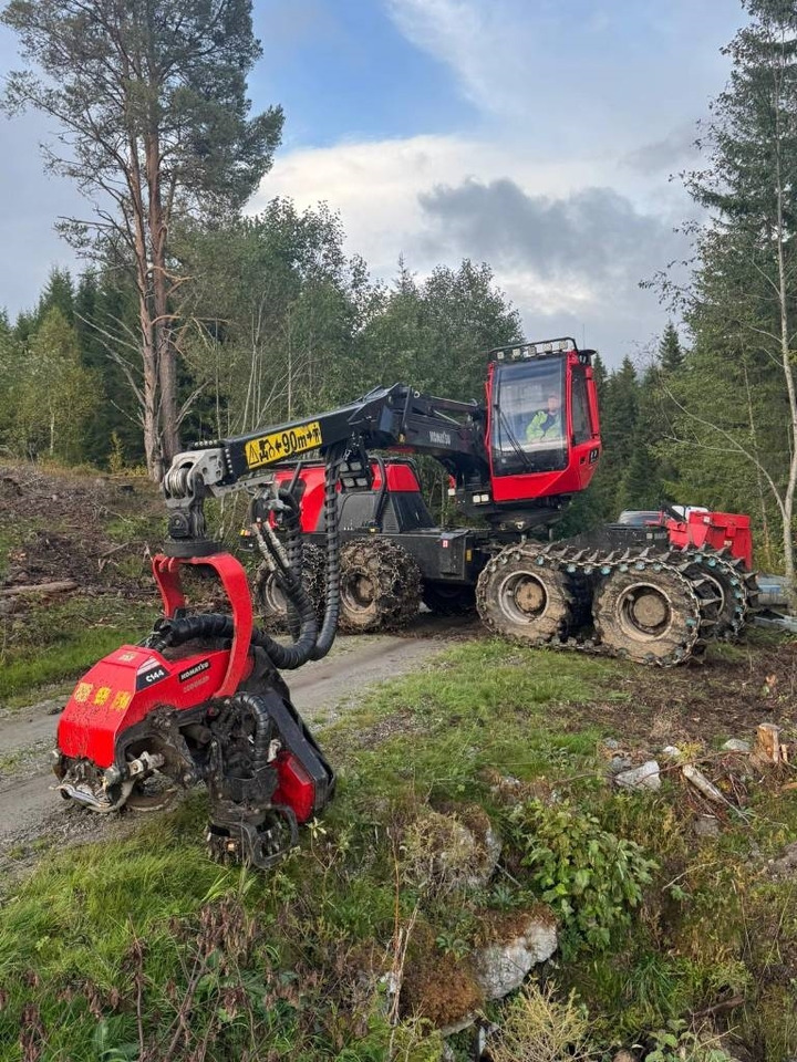 Komatsu 951 XC - Συλλεκτική μηχανή - forest harvester: φωτογραφία 2 Komatsu 951 XC - Συλλεκτική μηχανή - forest harvester: φωτογραφία 2