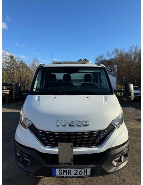 Iveco Daily 35C18, Flatbed + alu-side boards, 3.0TDi, 2022 - Φορτηγό με ανοιχτή καρότσα: φωτογραφία 2 Iveco Daily 35C18, Flatbed + alu-side boards, 3.0TDi, 2022 - Φορτηγό με ανοιχτή καρότσα: φωτογραφία 2