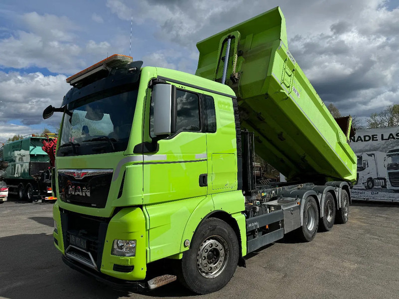 MAN TGX 35.500 8X4, Euro 6, Tipper, new Clutch, 2016 (Top!) - Φορτηγό ανατρεπόμενο: φωτογραφία 3 MAN TGX 35.500 8X4, Euro 6, Tipper, new Clutch, 2016 (Top!) - Φορτηγό ανατρεπόμενο: φωτογραφία 3