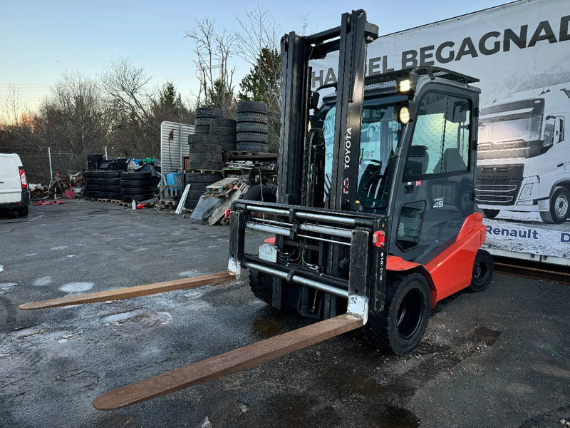 Toyota 8FBMT45 Electric, 3.600h, 2015 - Ηλεκτροκίνητο περονοφόρο: φωτογραφία 3 Toyota 8FBMT45 Electric, 3.600h, 2015 - Ηλεκτροκίνητο περονοφόρο: φωτογραφία 3