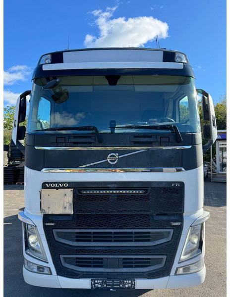 Volvo FH 540 8x2*4, ADR, Euro 6, Chassi (former Tank-truck), 2018 - Φορτηγό σασί: φωτογραφία 2 Volvo FH 540 8x2*4, ADR, Euro 6, Chassi (former Tank-truck), 2018 - Φορτηγό σασί: φωτογραφία 2