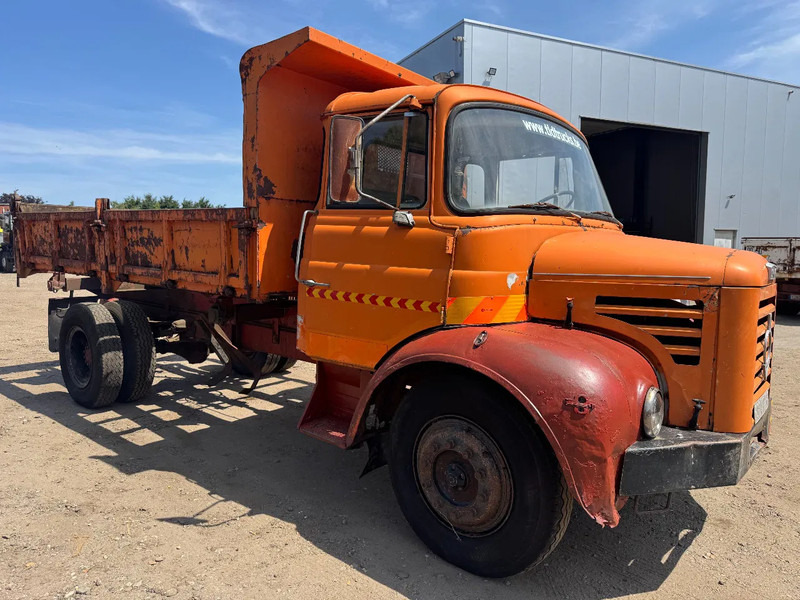 BERLIET L62 **4CYL-BENNE** - Φορτηγό ανατρεπόμενο: φωτογραφία 3 BERLIET L62 **4CYL-BENNE** - Φορτηγό ανατρεπόμενο: φωτογραφία 3