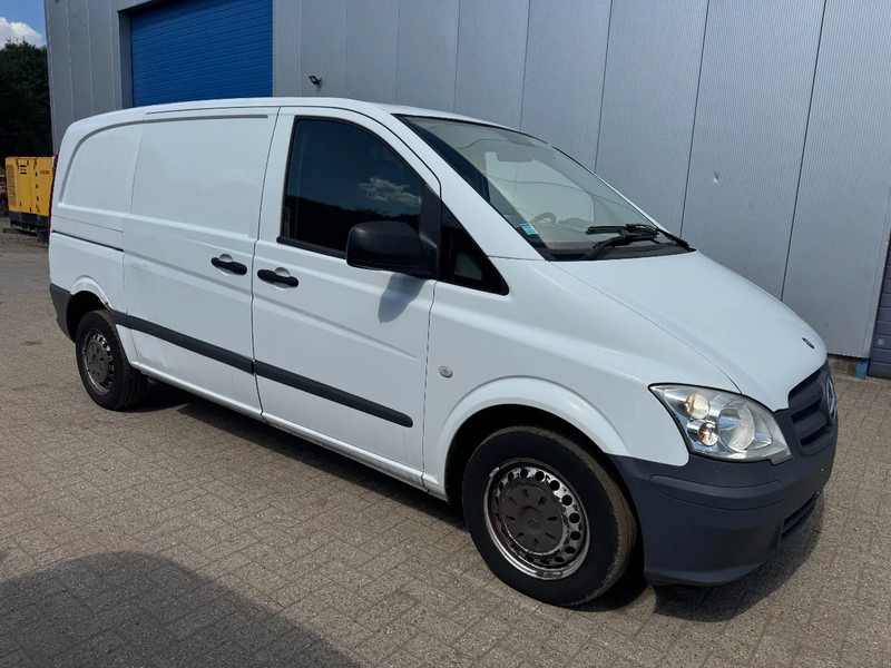 Mercedes-Benz Vito **110CDI-EURO 5** - Μικρό βαν: φωτογραφία 3 Mercedes-Benz Vito **110CDI-EURO 5** - Μικρό βαν: φωτογραφία 3