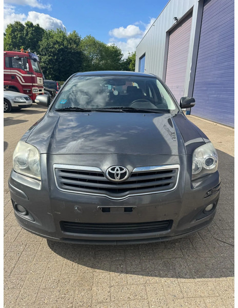 Toyota Avensis **DIESEL-AIRCO** - Λιμουζίνα/ Sedan: φωτογραφία 2 Toyota Avensis **DIESEL-AIRCO** - Λιμουζίνα/ Sedan: φωτογραφία 2