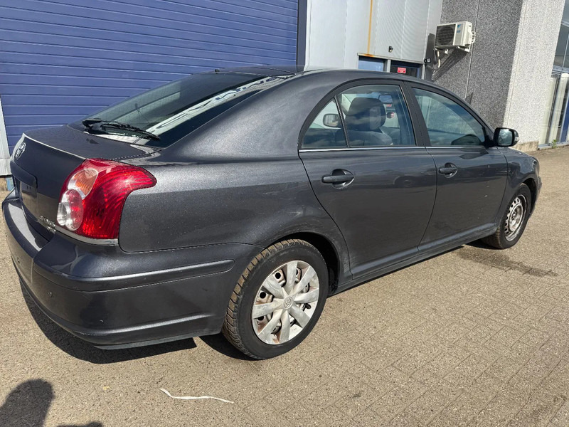 Toyota Avensis **DIESEL-AIRCO** - Λιμουζίνα/ Sedan: φωτογραφία 4 Toyota Avensis **DIESEL-AIRCO** - Λιμουζίνα/ Sedan: φωτογραφία 4