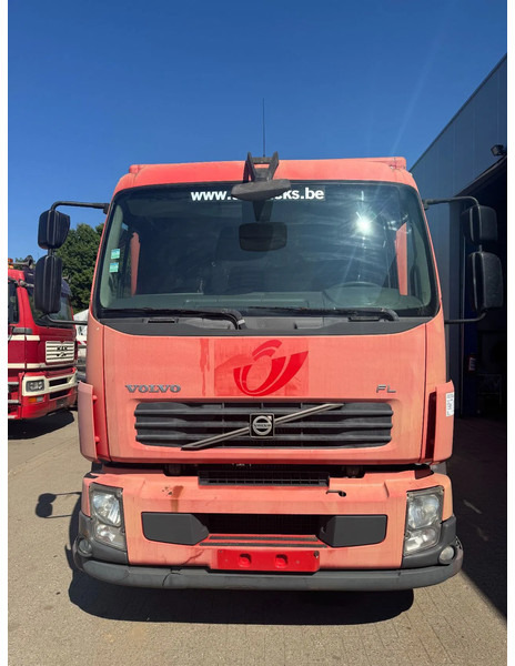 Volvo FL 240 **MANUAL GEARBOX-BELGIAN TRUCK** - Φορτηγό κόφα: φωτογραφία 2 Volvo FL 240 **MANUAL GEARBOX-BELGIAN TRUCK** - Φορτηγό κόφα: φωτογραφία 2
