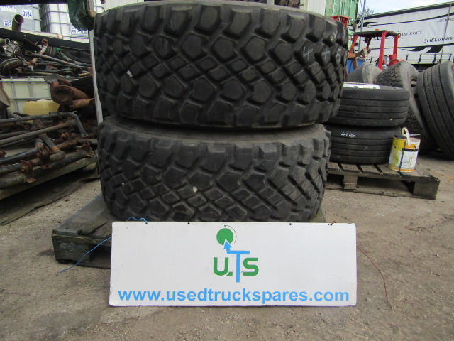 445/65/22.5 TRACK GRIP MICHELIN (2) EX SCAMMEL 6X6 COMPLETE WITH RIMS - Ελαστικό για Φορτηγό: φωτογραφία 1 445/65/22.5 TRACK GRIP MICHELIN (2) EX SCAMMEL 6X6 COMPLETE WITH RIMS - Ελαστικό για Φορτηγό: φωτογραφία 1