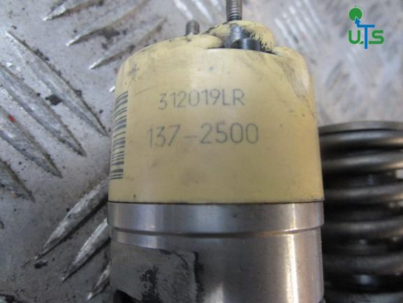 CAT C10 C12 INJECTORS X6 P/NO 137-2500 / 414862LR - Σύστημα καυσίμου για Φορτηγό: φωτογραφία 2 CAT C10 C12 INJECTORS X6 P/NO 137-2500 / 414862LR - Σύστημα καυσίμου για Φορτηγό: φωτογραφία 2