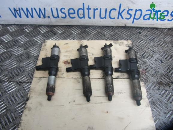 ISUZU NQR 4HK1 5.2 ENGINE SET OF INJECTORS ‘DENSO’ - Σύστημα καυσίμου για Φορτηγό: φωτογραφία 1 ISUZU NQR 4HK1 5.2 ENGINE SET OF INJECTORS ‘DENSO’ - Σύστημα καυσίμου για Φορτηγό: φωτογραφία 1