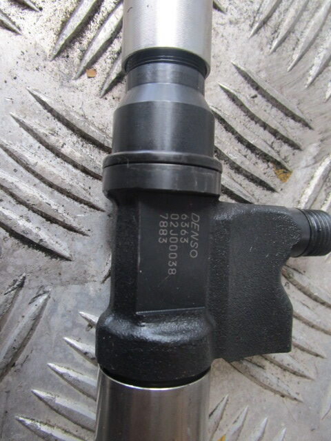 ISUZU NQR / N75 EURO 4 DENSO INJECTORS (4) P/NO 636302J00038 - Σύστημα καυσίμου για Φορτηγό: φωτογραφία 2 ISUZU NQR / N75 EURO 4 DENSO INJECTORS (4) P/NO 636302J00038 - Σύστημα καυσίμου για Φορτηγό: φωτογραφία 2