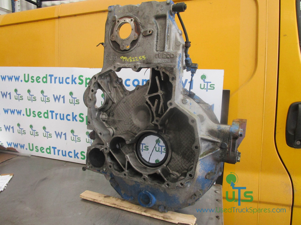 IVECO CURSOR 8 FLYWHEEL BELLHOUSING P/NO 99482255 - Σφόνδυλος για Φορτηγό: φωτογραφία 1 IVECO CURSOR 8 FLYWHEEL BELLHOUSING P/NO 99482255 - Σφόνδυλος για Φορτηγό: φωτογραφία 1