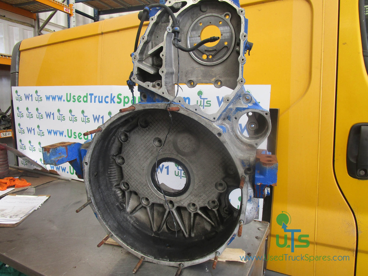 IVECO CURSOR 8 FLYWHEEL BELLHOUSING P/NO 99482255 - Σφόνδυλος για Φορτηγό: φωτογραφία 2 IVECO CURSOR 8 FLYWHEEL BELLHOUSING P/NO 99482255 - Σφόνδυλος για Φορτηγό: φωτογραφία 2