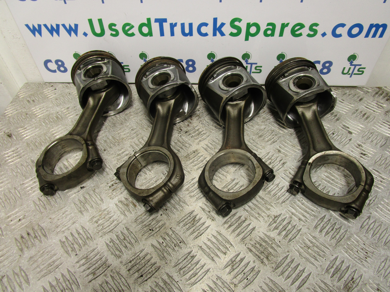 IVECO DAILY 3.0 CONROD & PISTON - Κινητήρας και ανταλλακτικά για Φορτηγό: φωτογραφία 2 IVECO DAILY 3.0 CONROD & PISTON - Κινητήρας και ανταλλακτικά για Φορτηγό: φωτογραφία 2