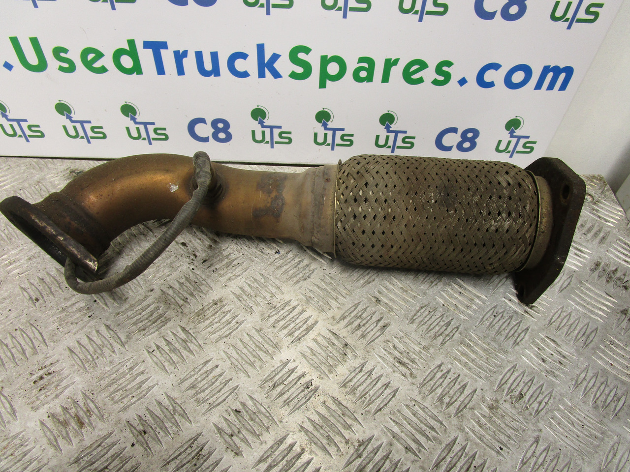 IVECO DAILY 3.0 FRONT EXHAUST PIPE & SENSOR - Σύστημα εξάτμισης για Φορτηγό: φωτογραφία 1 IVECO DAILY 3.0 FRONT EXHAUST PIPE & SENSOR - Σύστημα εξάτμισης για Φορτηγό: φωτογραφία 1