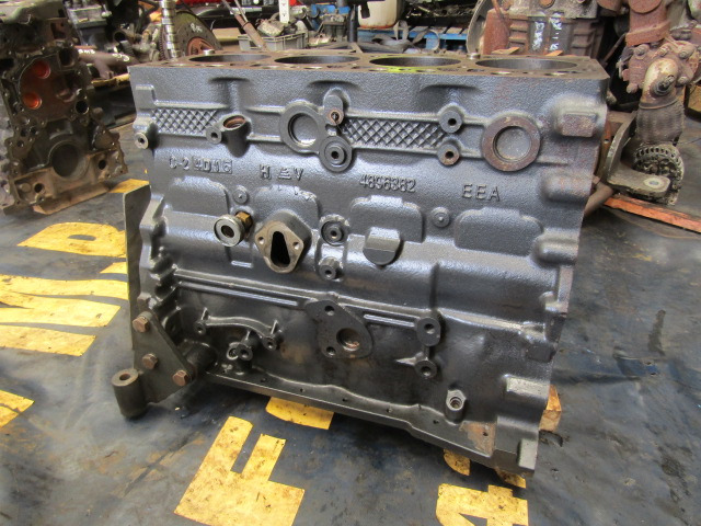 IVECO INDUSTRIAL F4GEO 404A STD BLOCK - Κινητήρας και ανταλλακτικά για Φορτηγό: φωτογραφία 2 IVECO INDUSTRIAL F4GEO 404A STD BLOCK - Κινητήρας και ανταλλακτικά για Φορτηγό: φωτογραφία 2