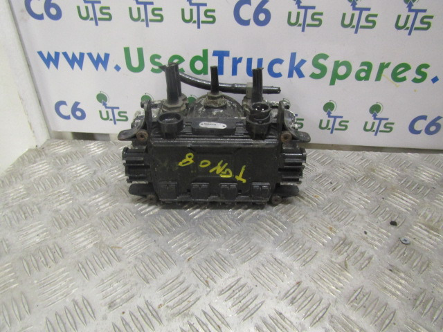 MAN TGM AXLE MODULATOR VALVE P/NO 4801041050 - Εξαρτήματα φρένων για Φορτηγό: φωτογραφία 2 MAN TGM AXLE MODULATOR VALVE P/NO 4801041050 - Εξαρτήματα φρένων για Φορτηγό: φωτογραφία 2